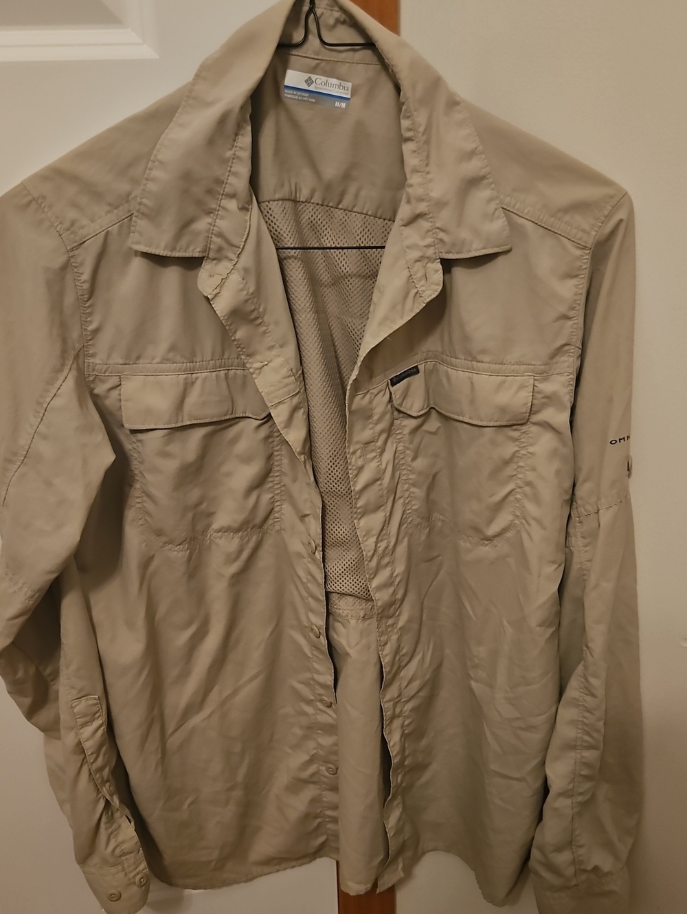 Columbia Lightweight Beige Men’s Shirt Jacket